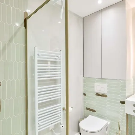 Terrace Getaway - Le Marais - With Ac *